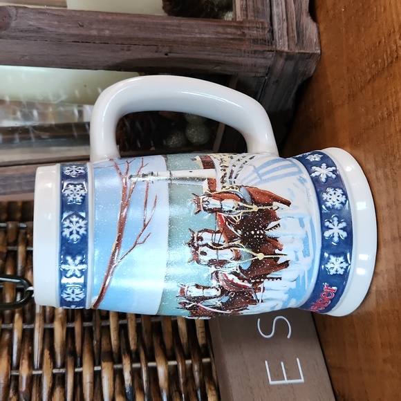 1995 Anheuser-Busch, Inc Budweiser Collector Stein - Picture 3 of 6